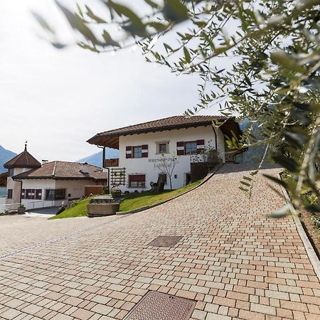 Huetterhof Apartment Tirolo Luaran gambar